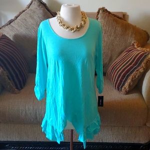 NWT Women's Long Sleeve Size M